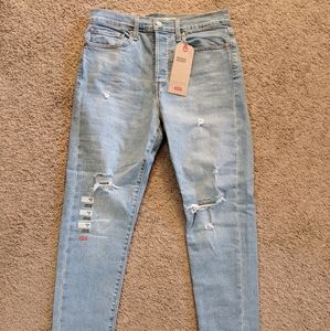 Levi's Wedgie Skinny Jean, distressed, size 10